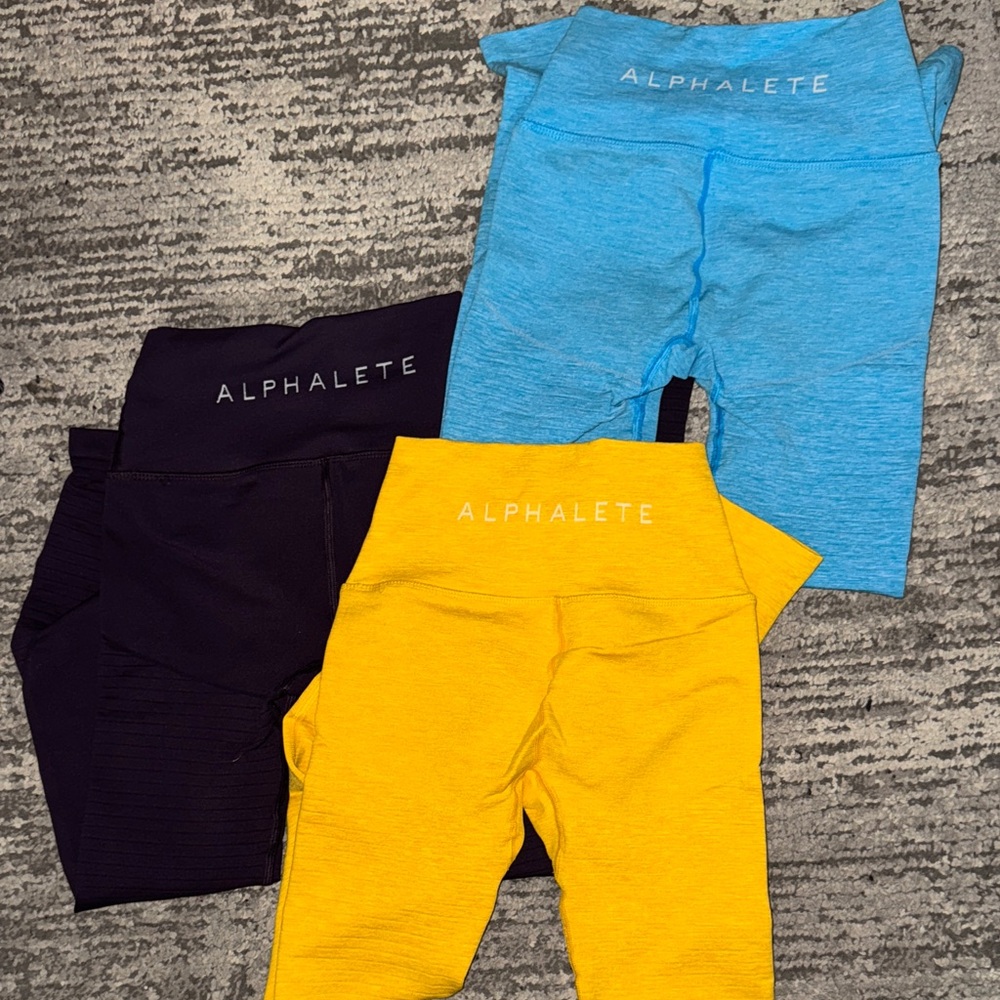 Alphalete Women's Leggings - Blue, Yellow, and Black